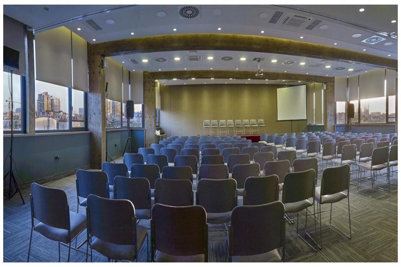 Radisson Red Belgrade Hotel Ngoại thất bức ảnh