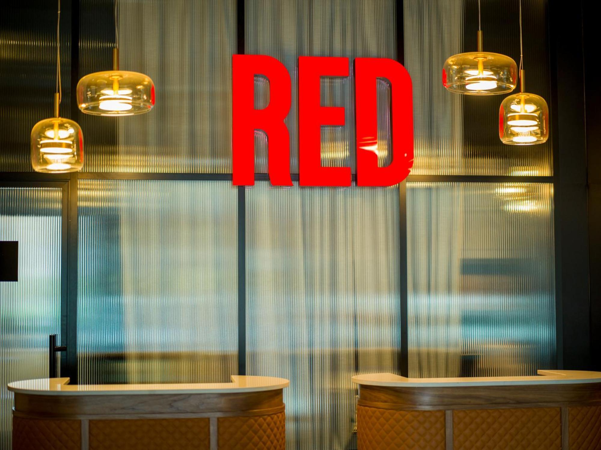 Radisson Red Belgrade Hotel Ngoại thất bức ảnh