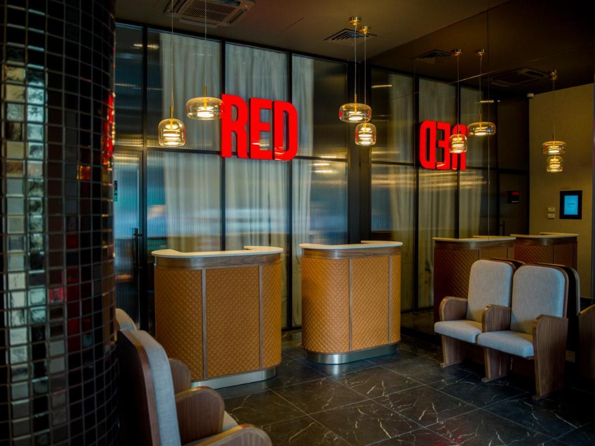 Radisson Red Belgrade Hotel Ngoại thất bức ảnh